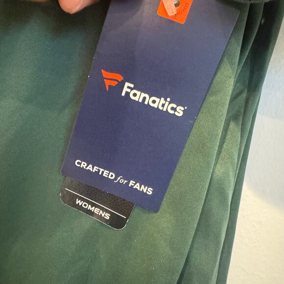 NFL Women's Green Bay Packers Original State Lace-Up T-Shirt Size M NWT - Picture 10 of 12